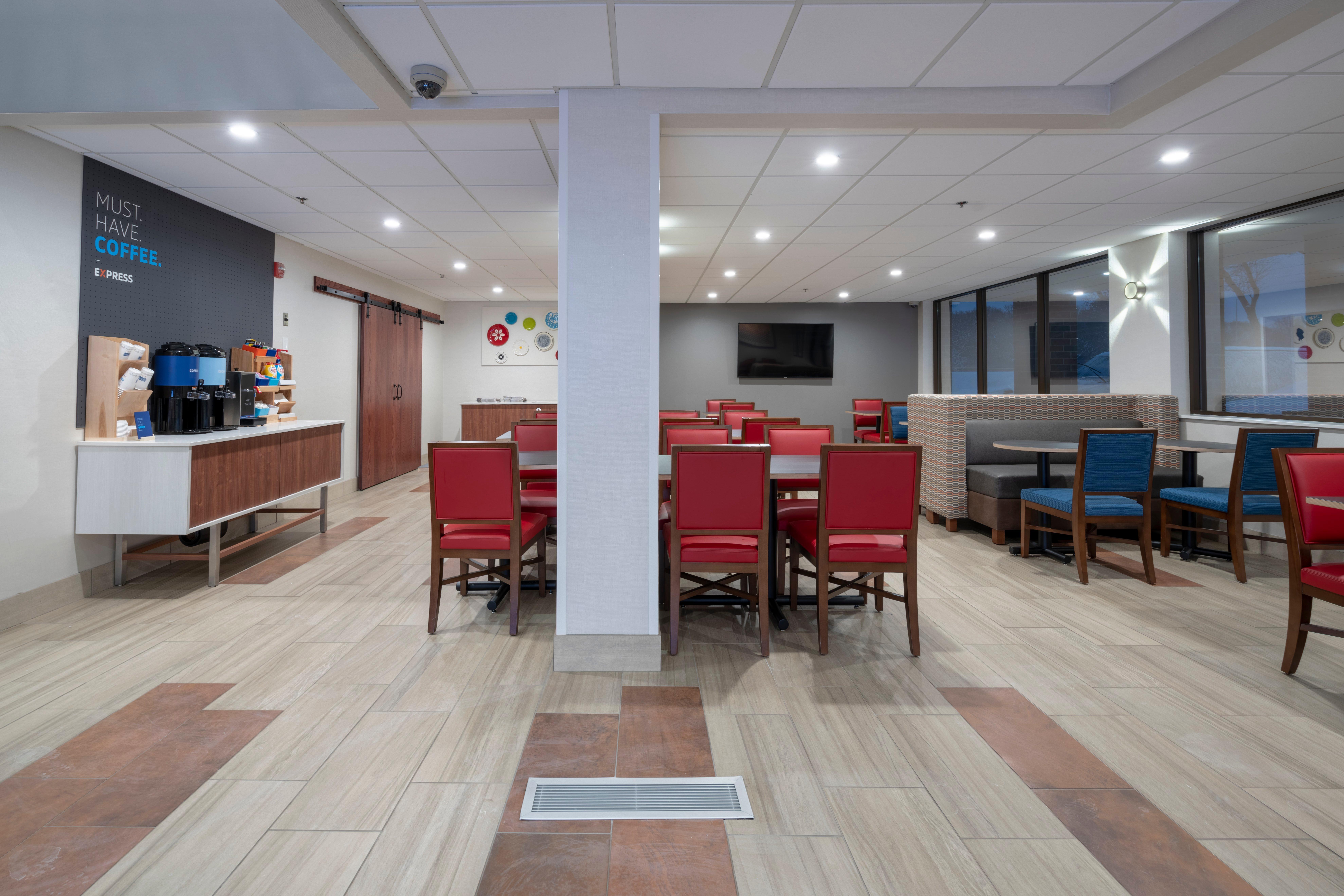 Holiday Inn Express Hotel & Suites Coon Rapids - Blaine Area By Ihg Εξωτερικό φωτογραφία