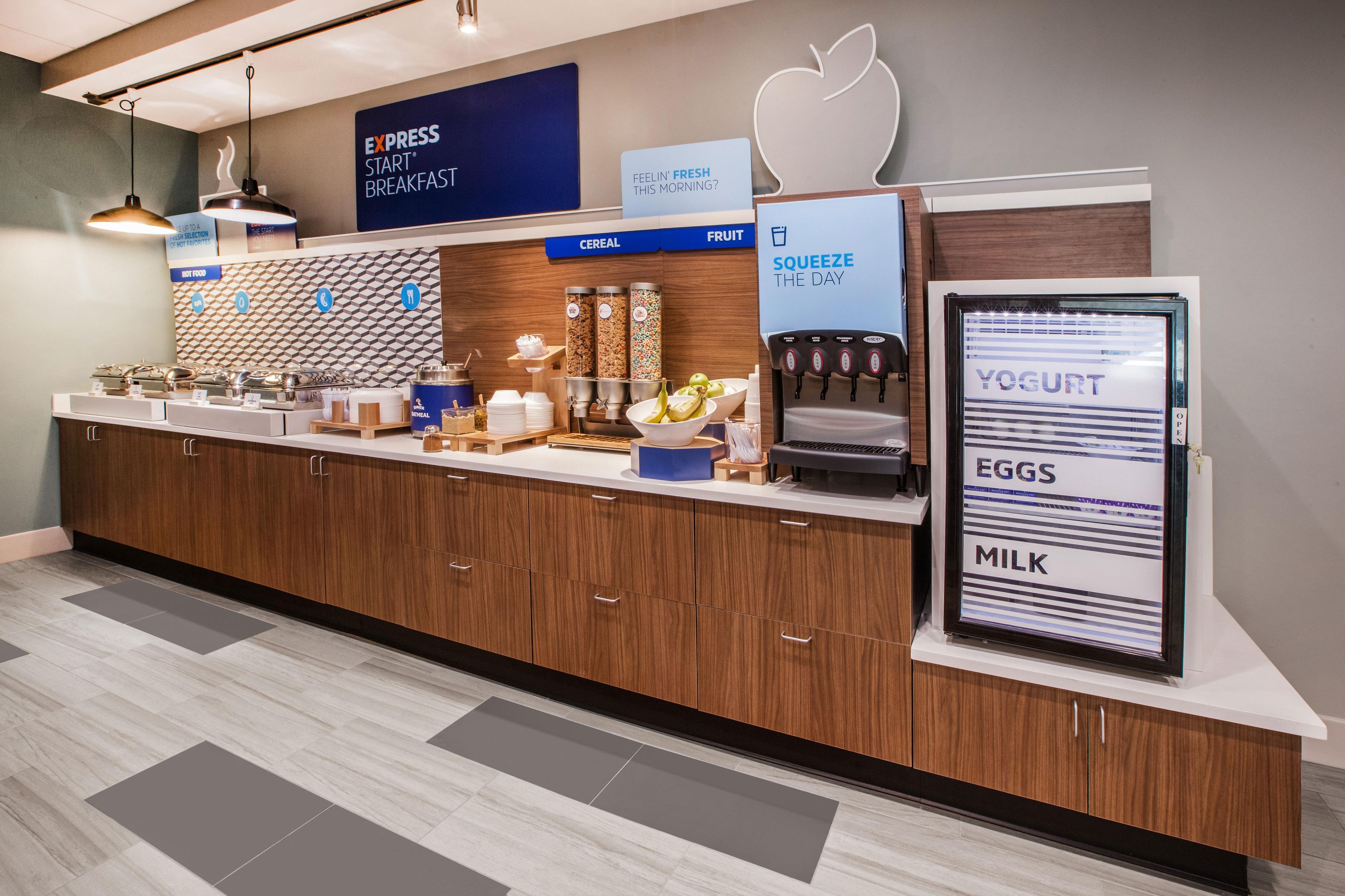 Holiday Inn Express Hotel & Suites Coon Rapids - Blaine Area By Ihg Εξωτερικό φωτογραφία