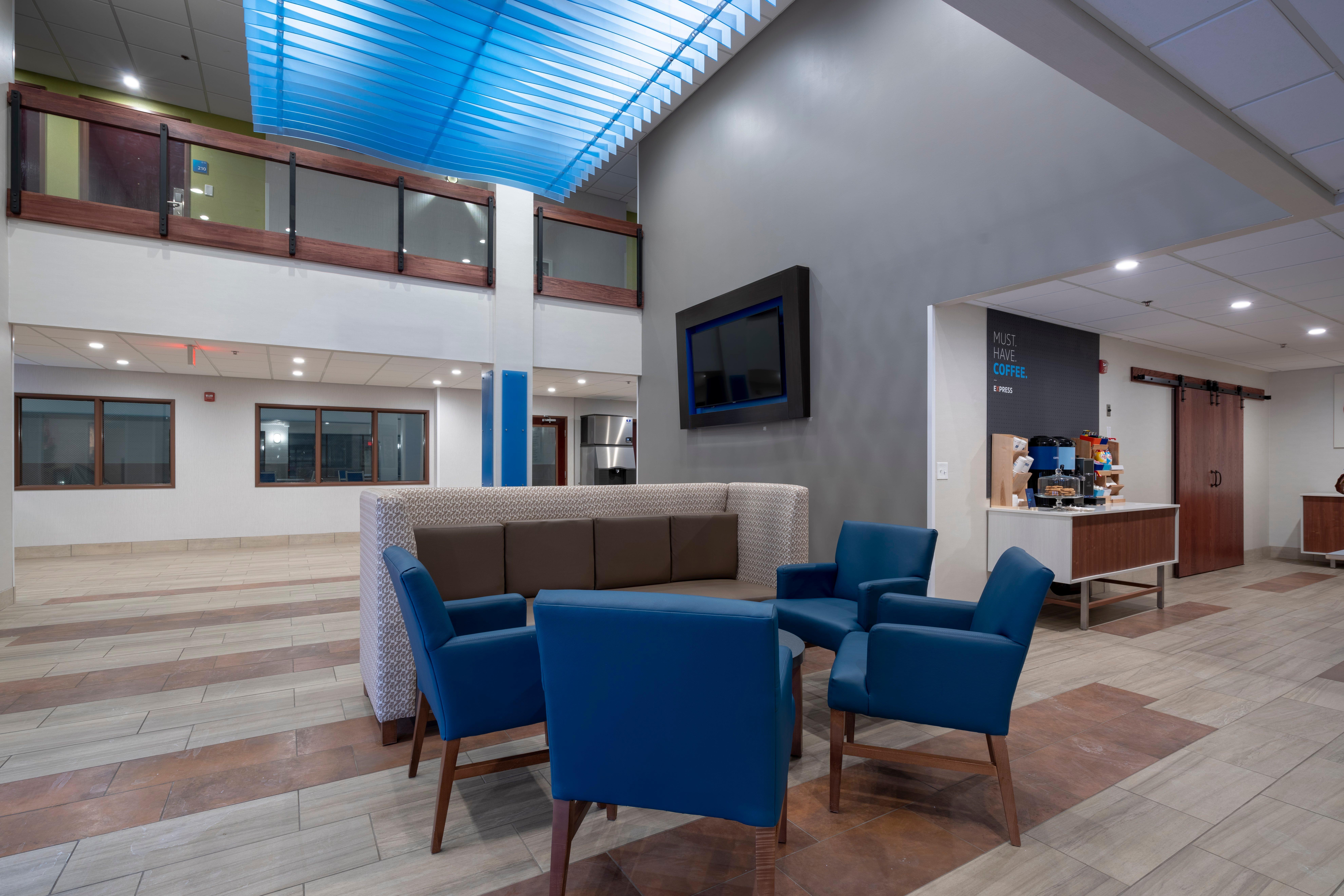 Holiday Inn Express Hotel & Suites Coon Rapids - Blaine Area By Ihg Εξωτερικό φωτογραφία