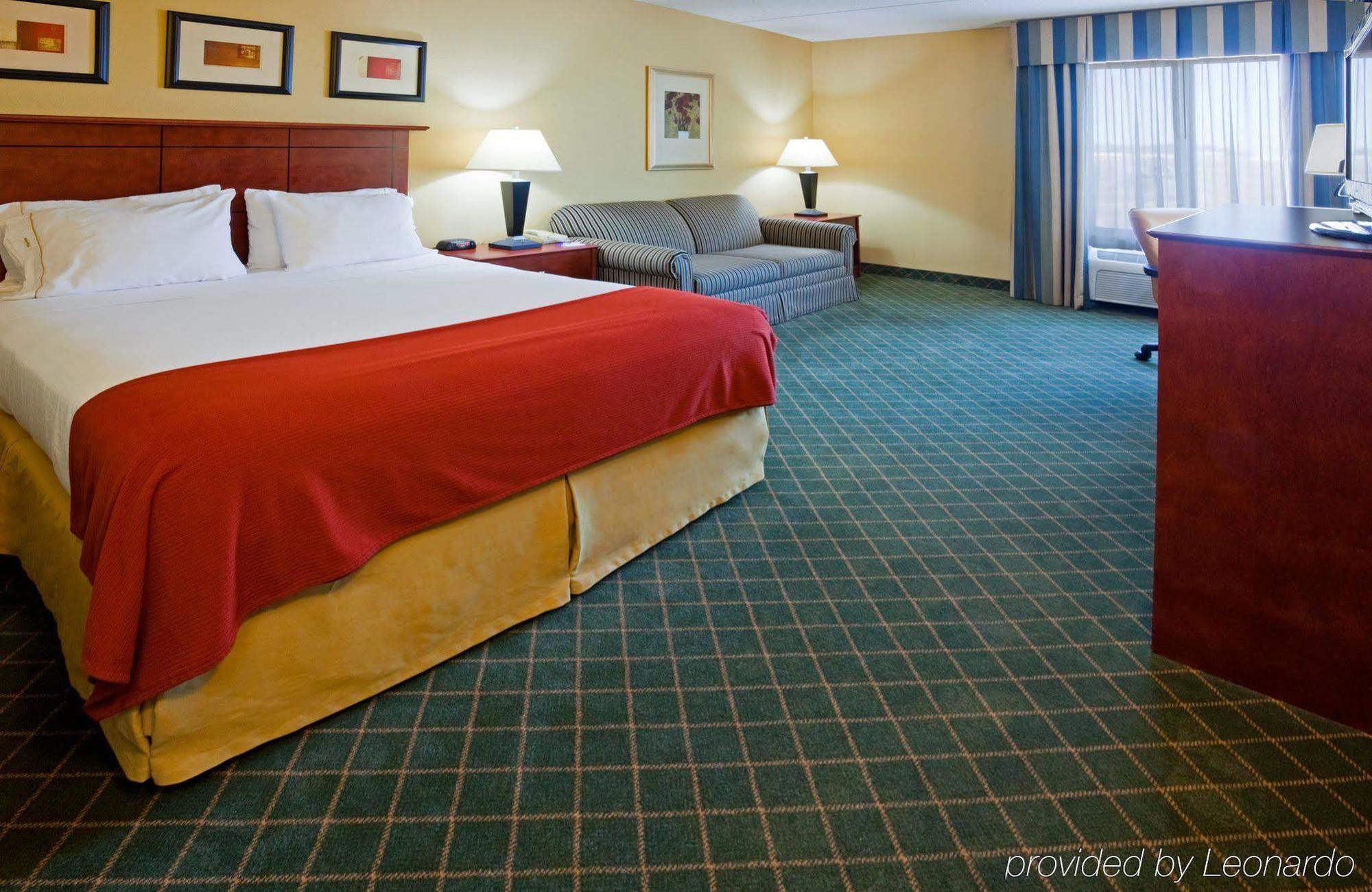 Holiday Inn Express Hotel & Suites Coon Rapids - Blaine Area By Ihg Εξωτερικό φωτογραφία